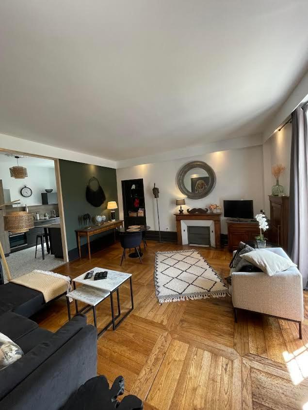 Appartement La Couronne Sarlat-la-Canéda Exterior photo
